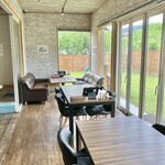 地場産食材 寳 -TERAS- - 店内①