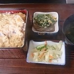 翠洸苑 - ランチ　かつ丼　750円