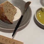 スリオラ - パン
