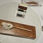 スリオラ - 3種のタバス（アンチョビ イカ トマト）
      