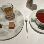 スリオラ - 自家製チョコレートと食後のお飲物