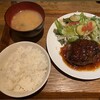 ハンバーグ専門店Hassaku