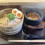 つかる、つける。 - 