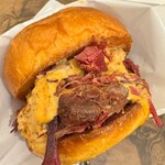 Chillmatic Hamburger & Bistro - 