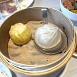 パレード - テーブルサービスの、小籠包と海鮮シューマイ