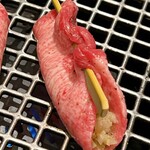 焼肉 ふるさと - この竹串、熱くて持てないんやないかな\(//∇//)\