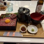 肉や食堂inへんざ - 