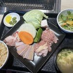 ドライブイン鳥 佐賀店 - 