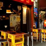 溝の口ドカンドカン酒場 - 内観写真:テラス席4名様×6