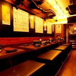 溝の口ドカンドカン酒場 - 内観写真:テーブル4名様