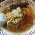 中華ソバ 伊吹 - 豊潤LEXs。琥珀色のスープが誘う