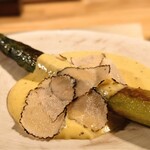 303597268 - 北海道アスパラのカルボナーラ(かじる前) (✪̼﹃✪̼) ﾄﾃﾓ ｵｲｼｲ♡