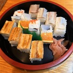 吉宗 - 箱寿司　美味しかったけど量が多かったねぇ