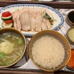 CHATTERBOX - ★8　Mandarin ★8　Mandarin Chicken RiceChicken Rice