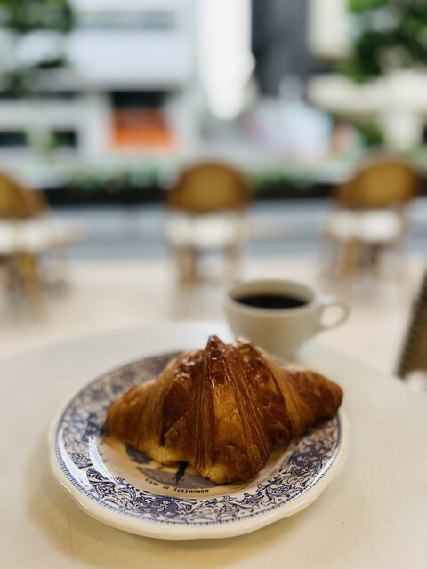 ルクルーゼ アップル りんご Le Creuset（ルクルーゼ）の「【特別価格】アップル・ディッシュ〈パイ