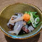 あきない - 突き出し クラゲポン酢