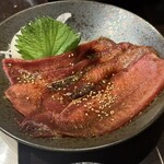 月島焼肉 牛タン処 兎月 - 