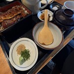 とうふとあなご料理 とうふや - 穴子重