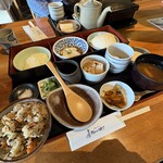 とうふとあなご料理 とうふや - 2人のランチ