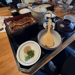 とうふとあなご料理 とうふや - 穴子重