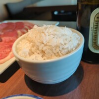 天空焼肉 星遊山 - 麦ごはん大盛