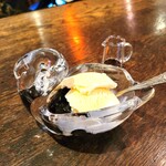 珈琲専門店 風見鶏 - コーヒーゼリー。鳥の形をした容器が可愛い。