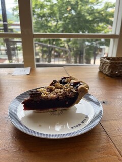 The Pie Hole Los Angeles Kyu Karuizawa