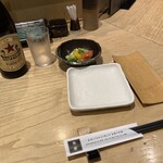 炭寅 二子玉川店 - カウンターでしたけど、2名分だったので広々で居心地は良かったです。