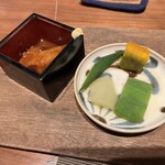 郷家はなれ - ラフテー、お漬物