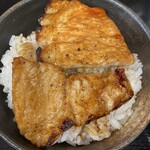 帯広熟成豚丼 北花亭 - 豚丼(小盛)
