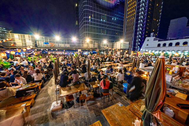 座席 : 屋上ビアガーデン BBQ NICK MEAT （ニックミート） - 西武新宿