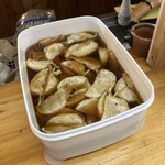 角ウチ 三益の隣 - 