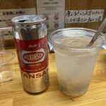 角ウチ 三益の隣 - 