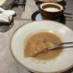 ON the TABLE CHINESE - 