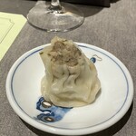 ON the TABLE CHINESE - 