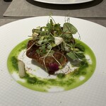 ON the TABLE CHINESE - 