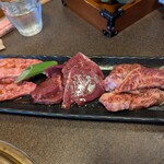 五味焼 - 三ツ星若狭牛上ロース1400円、若狭牛ハツ700円、三ツ星若狭牛キングカルビ2000円