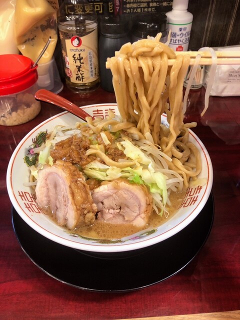 ぶっ豚 成城店 - 成城学園前/ラーメン | 食べログ