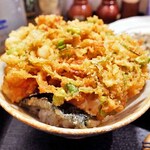 手打ちそば天ぷら 那央人 - あかいかと牛蒡のかき揚げ天丼