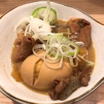 立呑み 晩杯屋 新橋SL広場店 - 煮込み