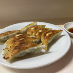 ギョーザ専門店 黒兵衛 - 
