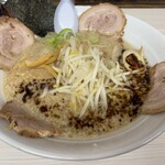 屋台とんこつらーめん めん吉 - 