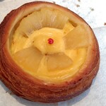 Sa Pan Ji - 鳳梨丹麥酥