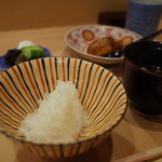 樋口 - お食事①釜炊きご飯 鱧の煮凝り 味噌椀 香の物