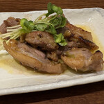 焼肉・鶏料理 鶏助 - 親鳥わさび焼き