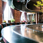 ビフテキのカワムラ - 内観写真:10Fカウンター3