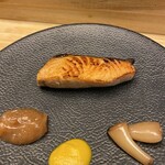 鮨処 凜 - 時シャケ