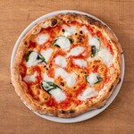 PIZZERIA CON CUORE - メイン写真: