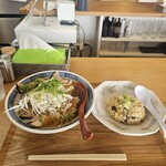 蒲原館 - チャーシュー麺　焼飯ハーフセット