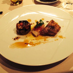 シェヌー - 甘鯛のポワレ、アンチョビのソース